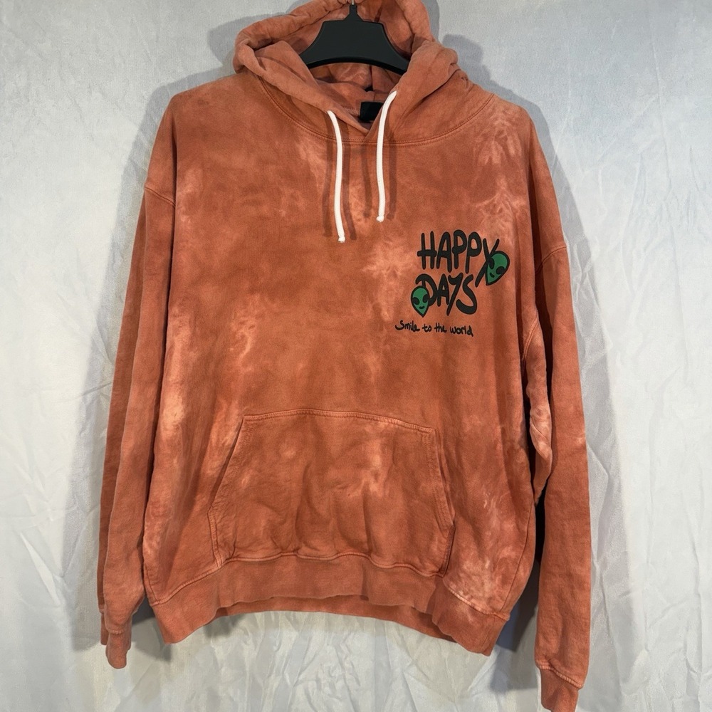 urban outfitters tie dye Pullover Drawstring Hoodie Happy Days Chest Print Large